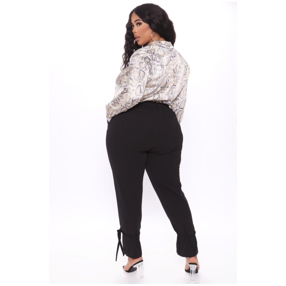 Into The Office Trouser - Fashion Nova (2X)
